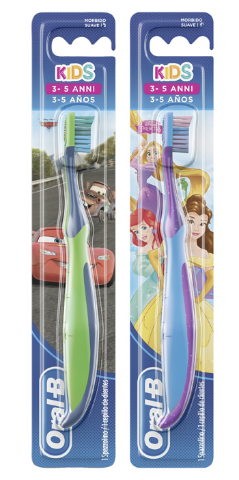 Image of Spazzolino Manuale Per Bambini Oral-B Con Principesse O Personaggi Di Cars